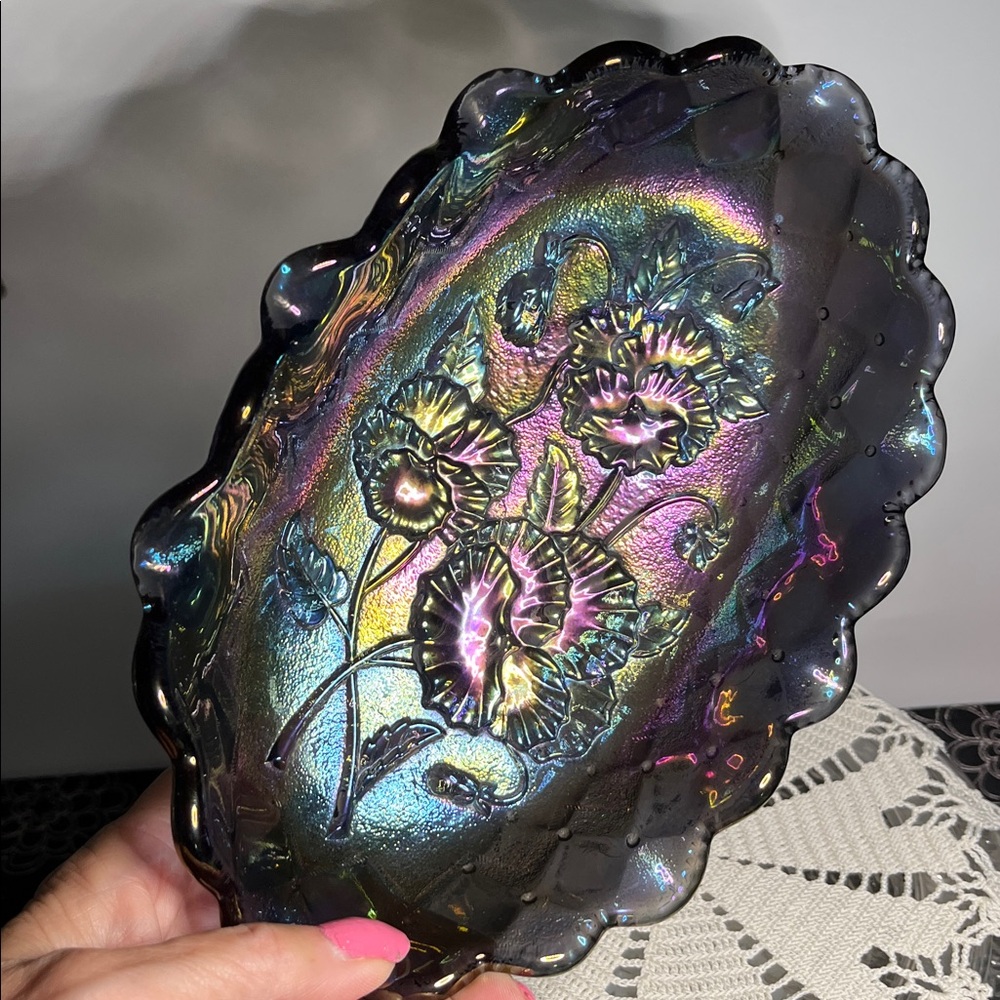 Vintage Imperial Carnival Glass Dish Amethyst “Poppy” Pattern, Quilted Diamond